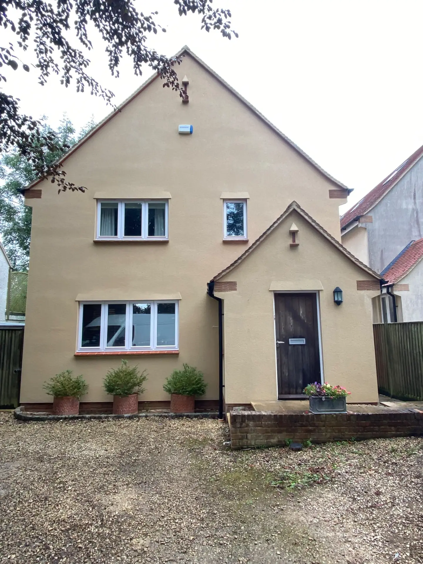 Render cleaning by Geyserclean in Milton Keynes, after treatment