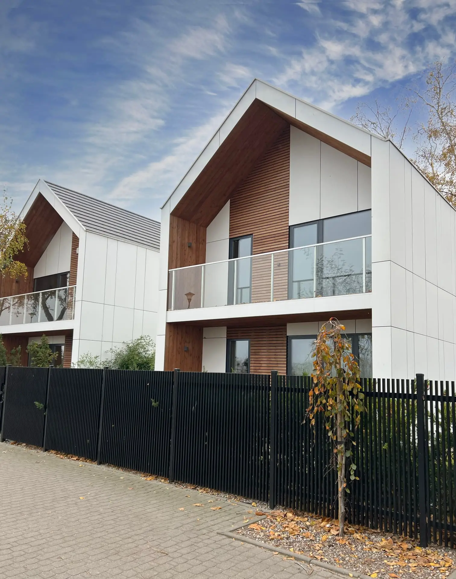 Cladding cleaning by Geyserclean in Milton Keynes, completed work