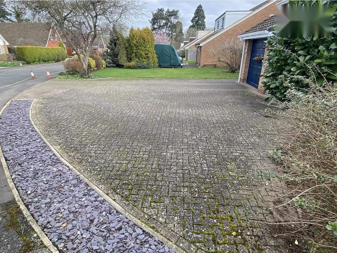 Driveway cleaning by Geyserclean in Milton Keynes, before treatment